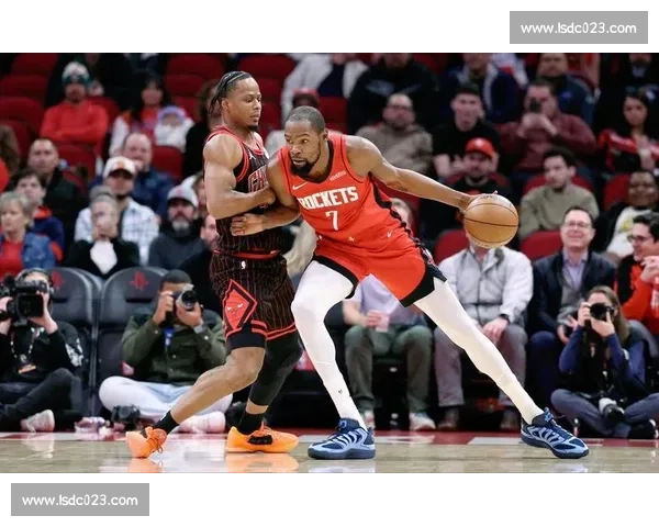 火箭主场激战公牛年轻核心对决引爆全场焦点之夜NBA常规赛精彩看点